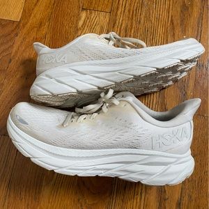 Hoka Clifton 8